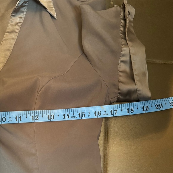 Y2K EXPRESS Satin Trim Ruffle Blouse Women’s Small Flirty Feminine 1990’s EUC - Picture 9 of 12